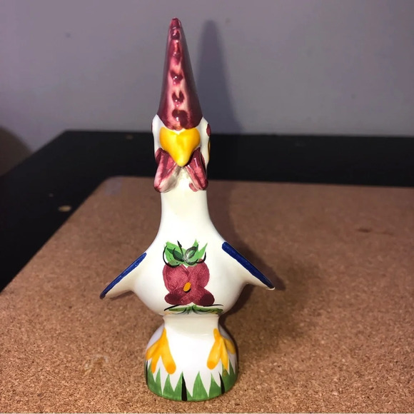 5/$25 
Rooster 5”Fish 2”Painted  Ceramic Figurines Portugal Style Colourful Chip - Picture 4 of 8
